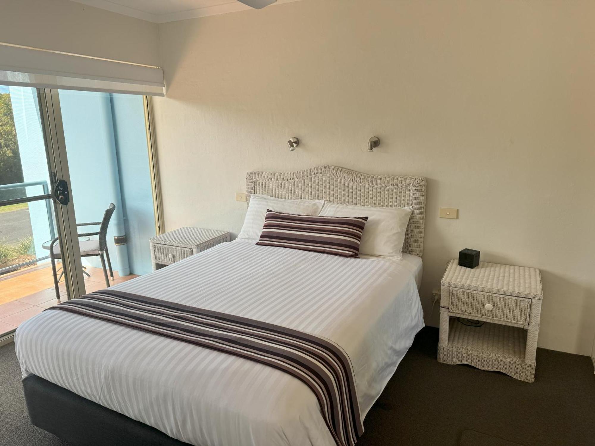 Bluewater Apartments Меримбула Екстериор снимка